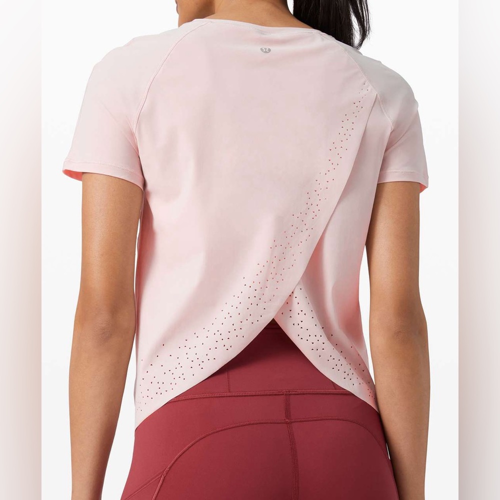 Lululemon Quick Pace Top - Porcelain Pink - Size 4